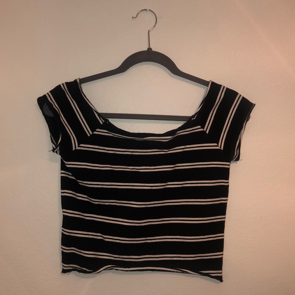 Croptop - Picture 2 of 2